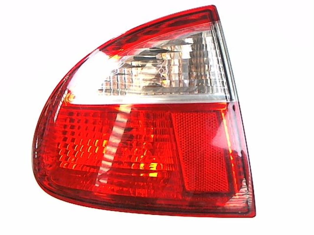 Fanale posteriore principale sinistro (luci)