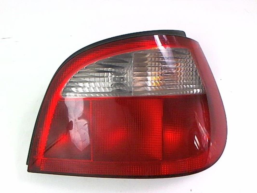 Fanale posteriore principale destro (luci)