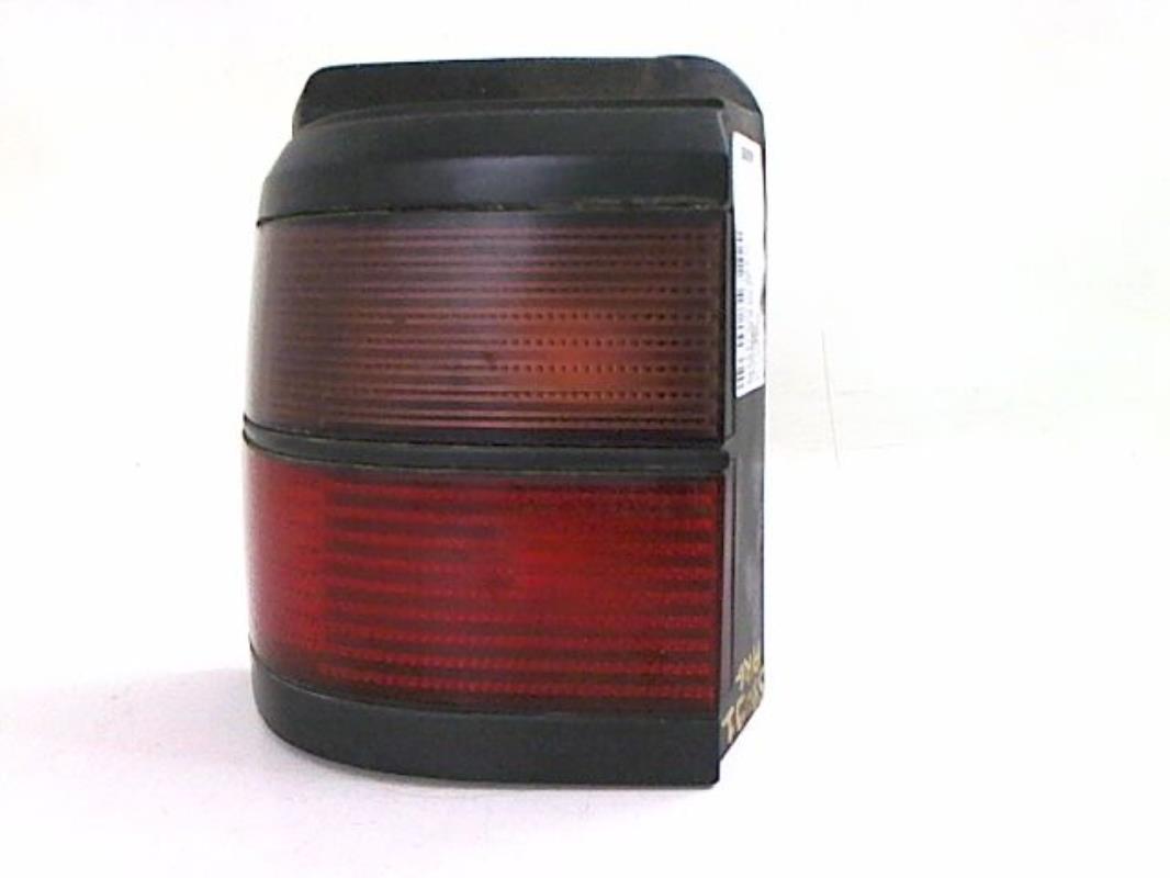 Fanale posteriore principale sinistro (luci)