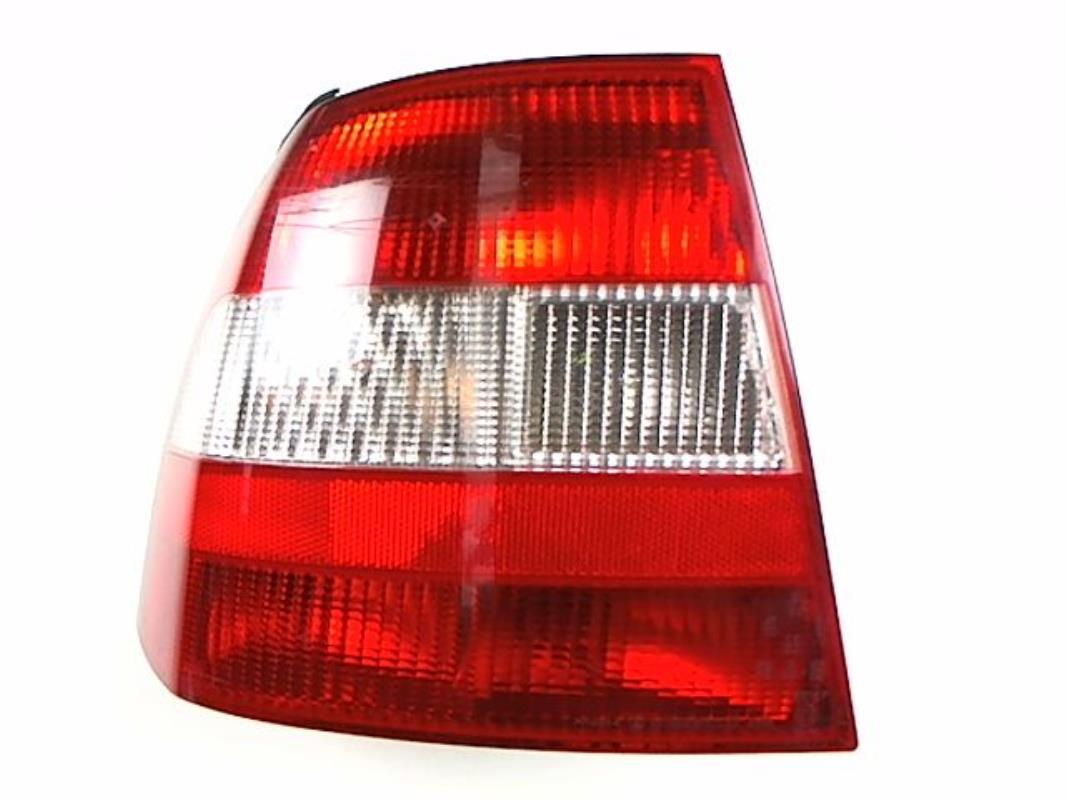 Fanale posteriore principale sinistro (luci)