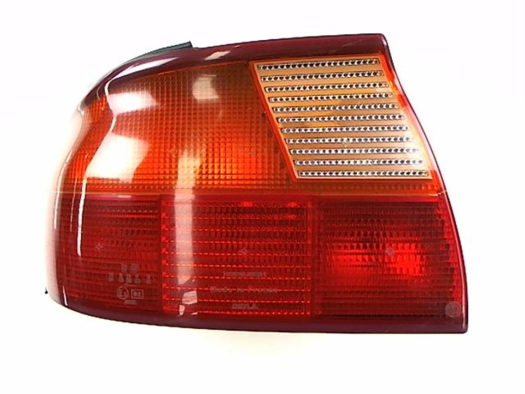 Fanale posteriore principale sinistro (luci)