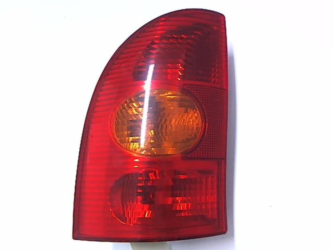 Fanale posteriore principale sinistro (luci)