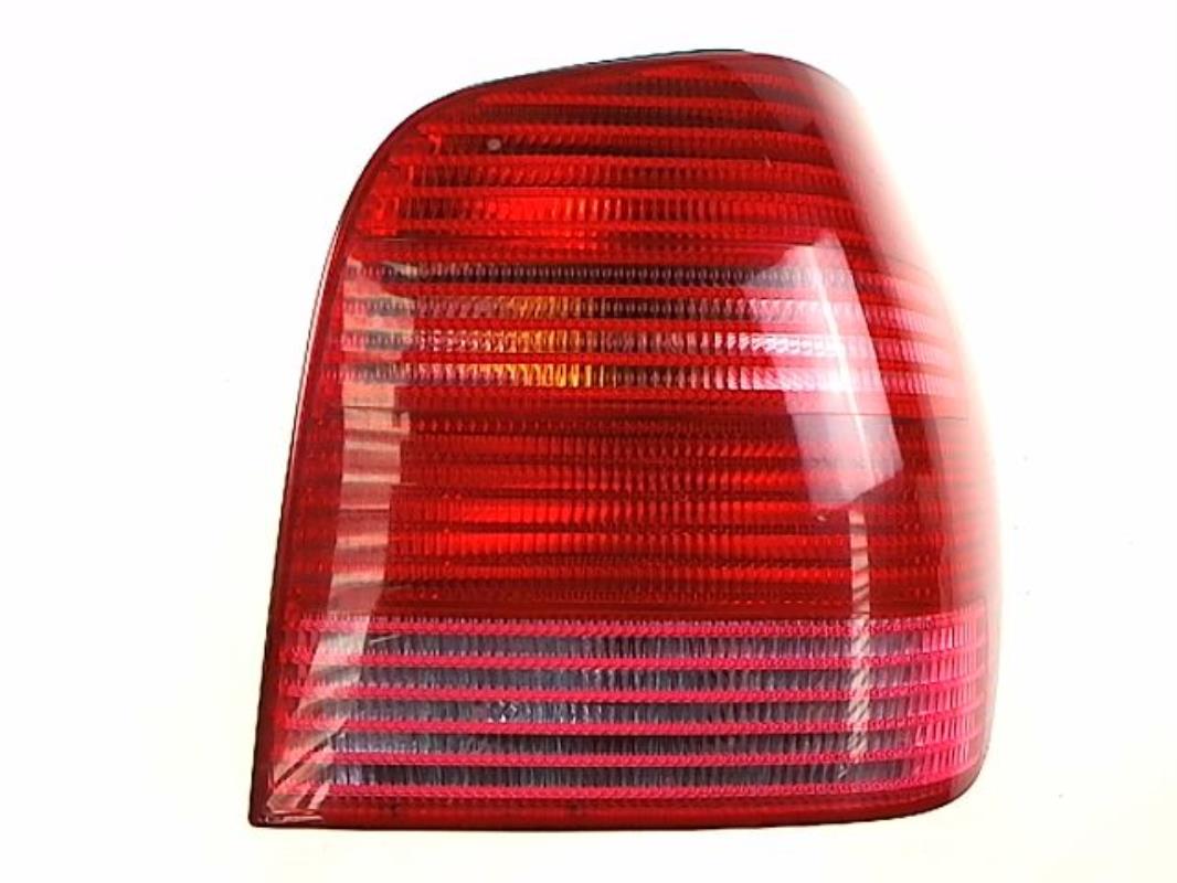 Fanale posteriore principale destro (luci)