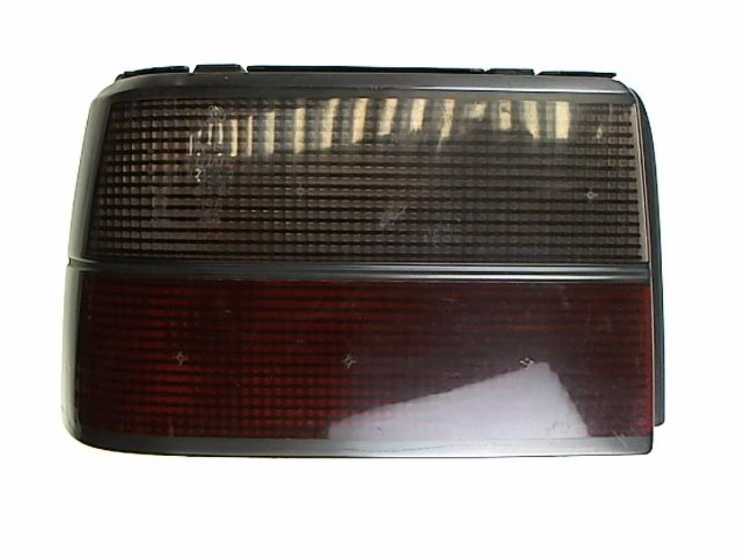 Fanale posteriore principale sinistro (luci)