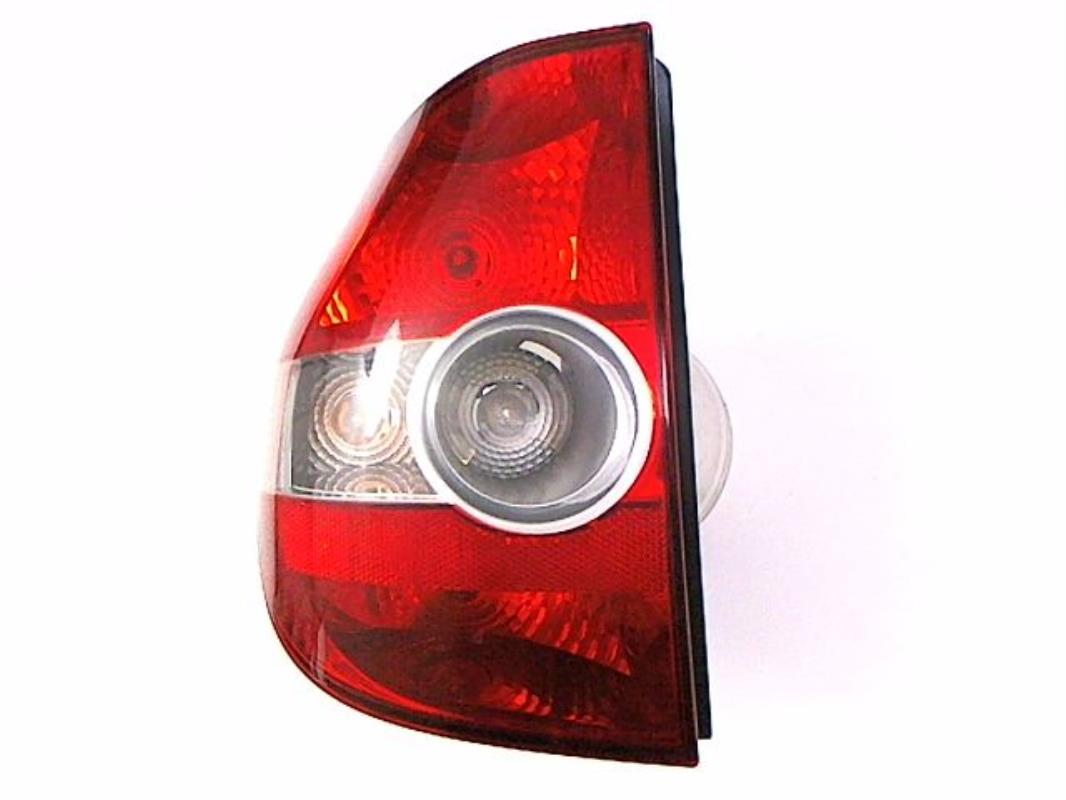 Fanale posteriore principale sinistro (luci)