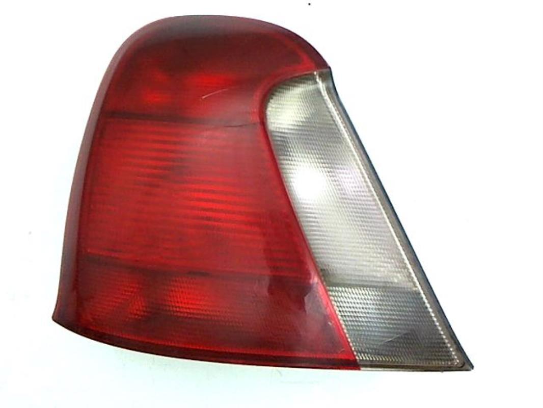 Fanale posteriore principale sinistro (luci)