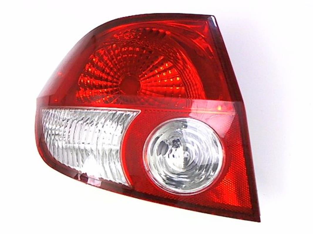 Fanale posteriore principale sinistro (luci)