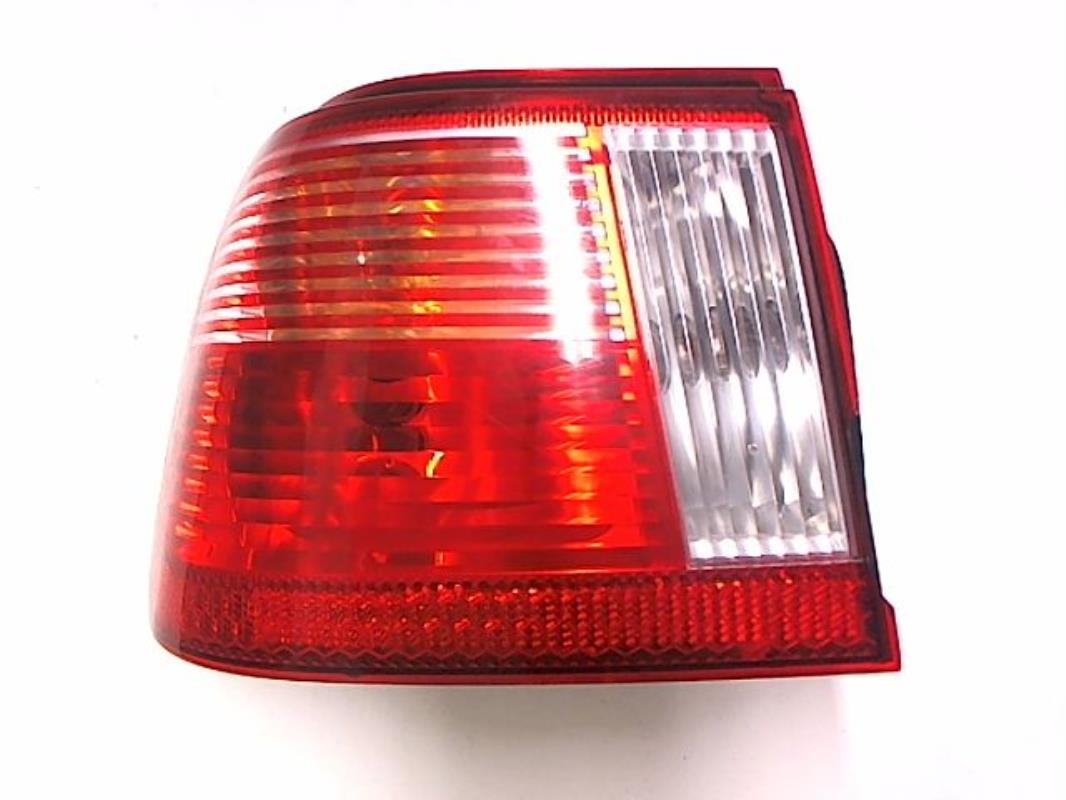 Fanale posteriore principale sinistro (luci)