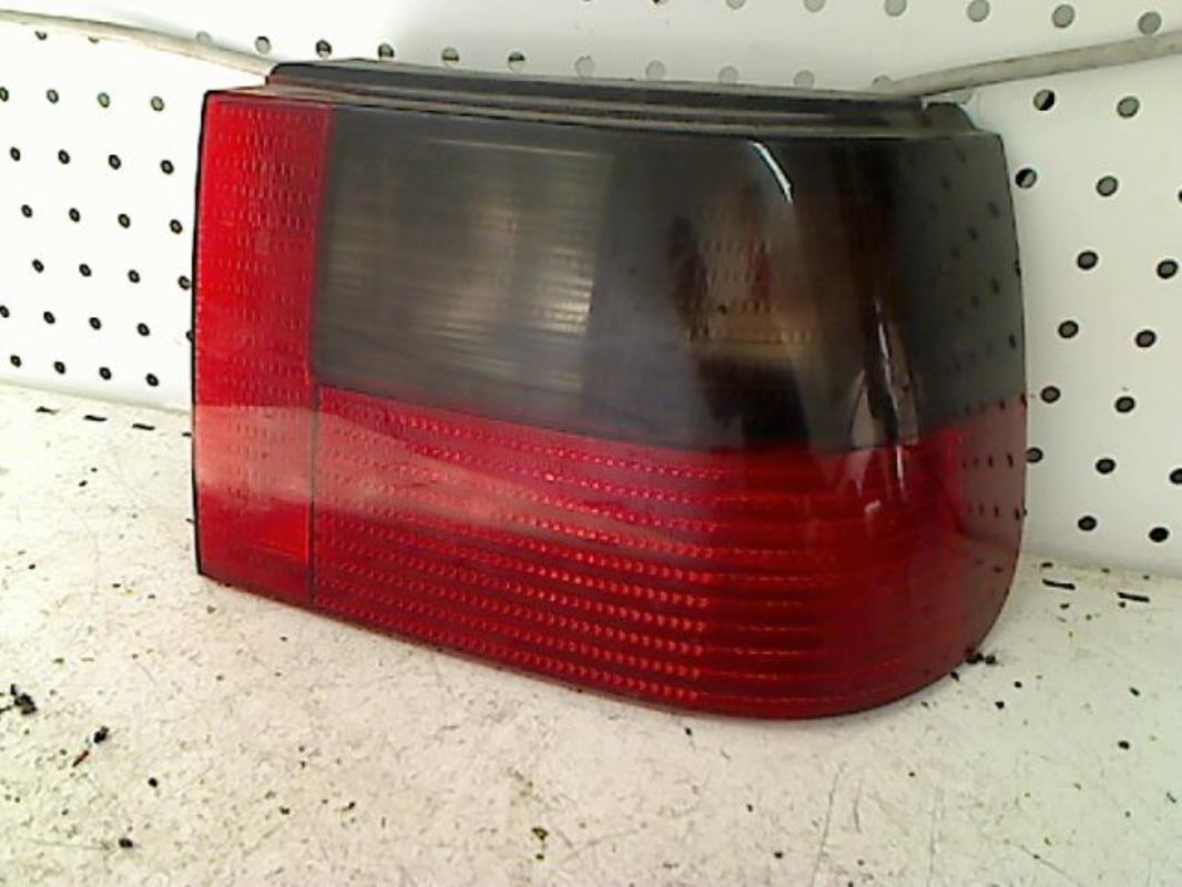 Fanale posteriore principale destro (luci)