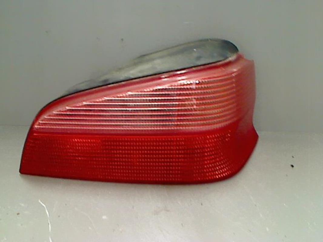 Fanale posteriore principale destro (luci)