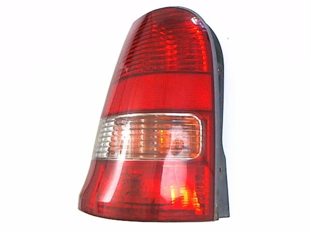 Fanale posteriore principale sinistro (luci)