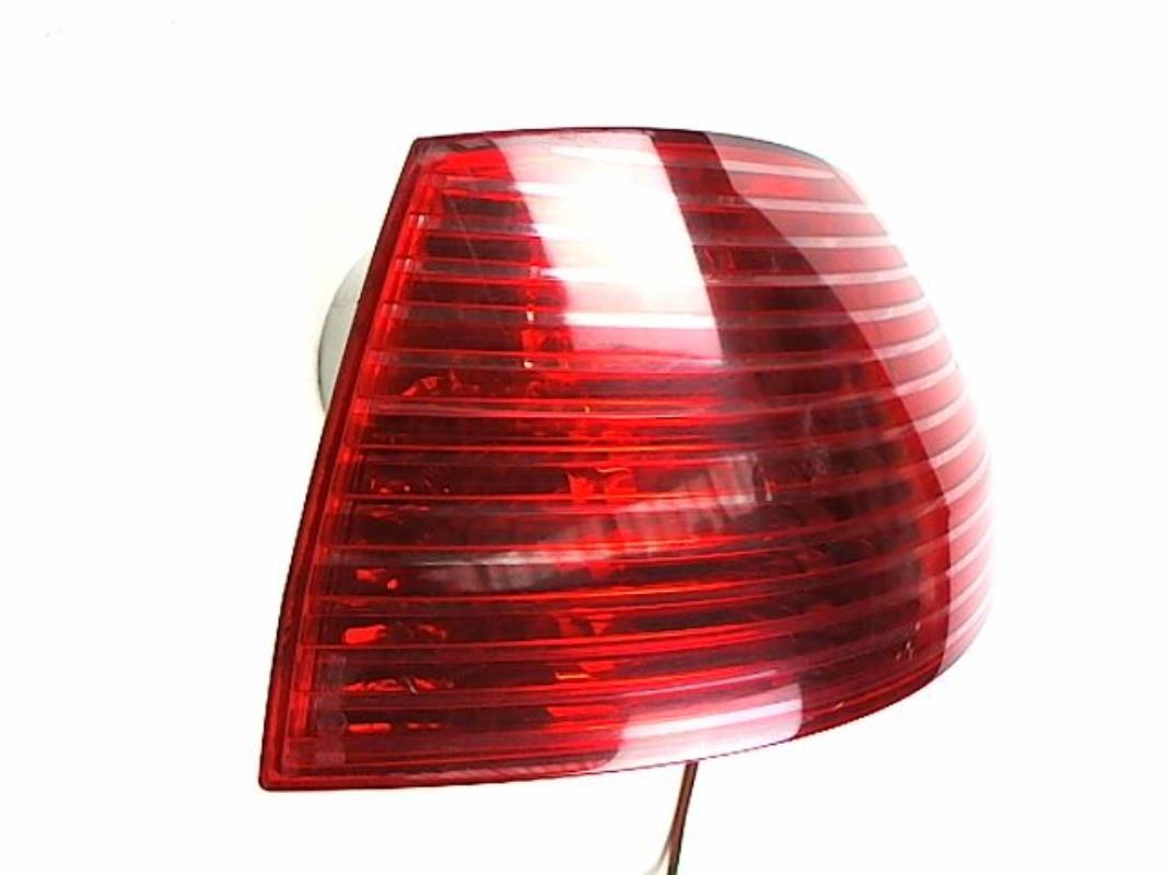 Fanale posteriore principale destro (luci)