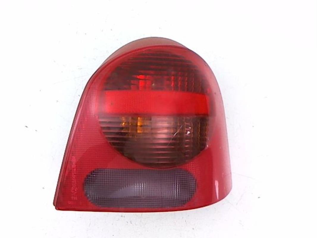 Fanale posteriore principale destro (luci)