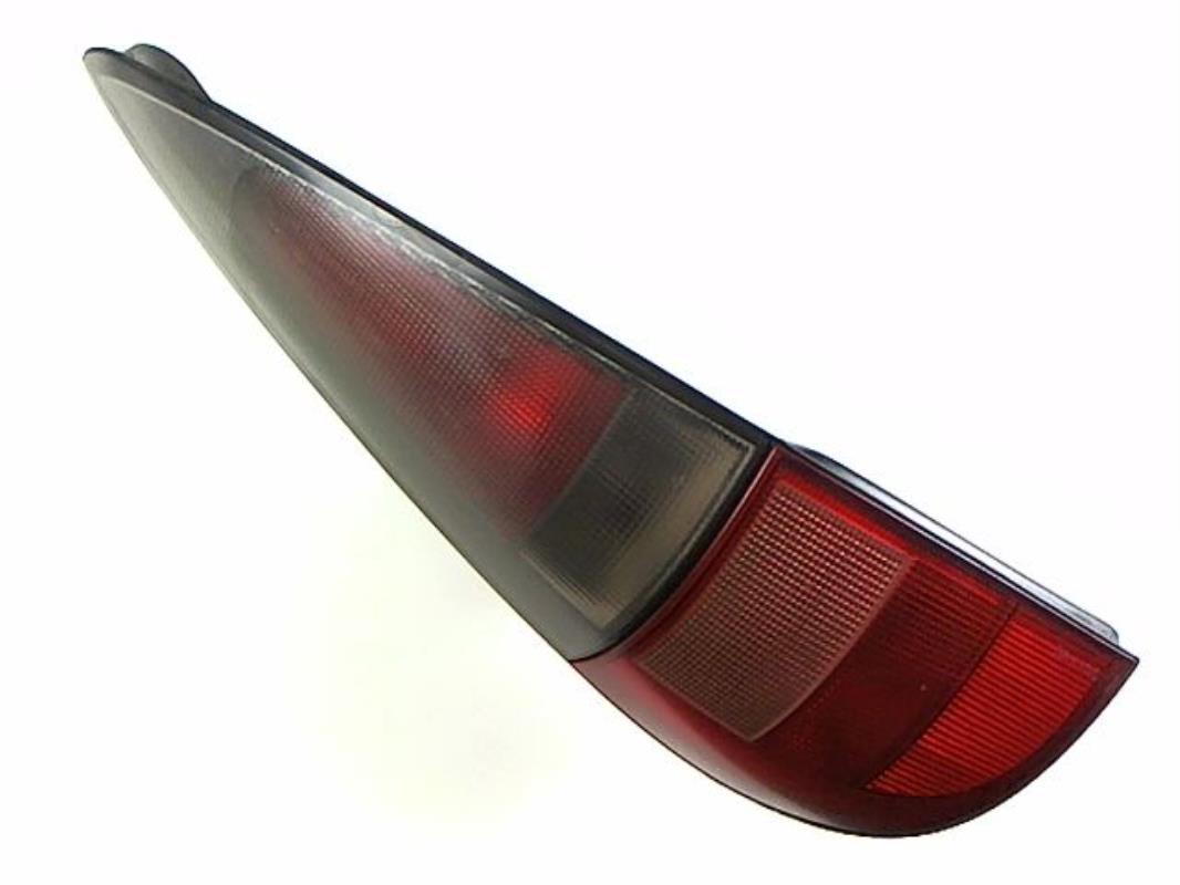 Fanale posteriore principale sinistro (luci)