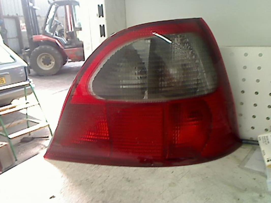 Fanale posteriore principale destro (luci)