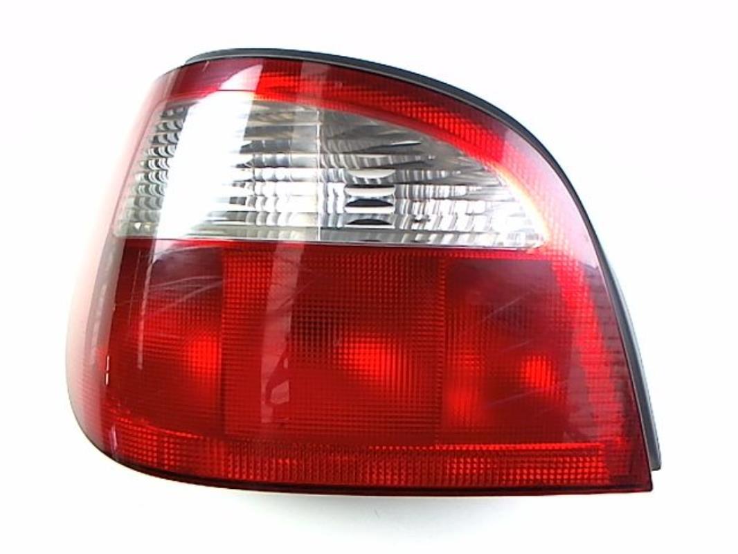 Fanale posteriore principale sinistro (luci)