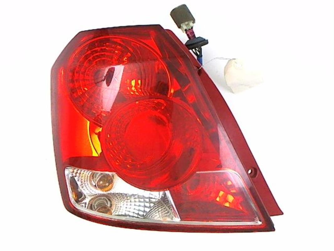 Fanale posteriore principale sinistro (luci)