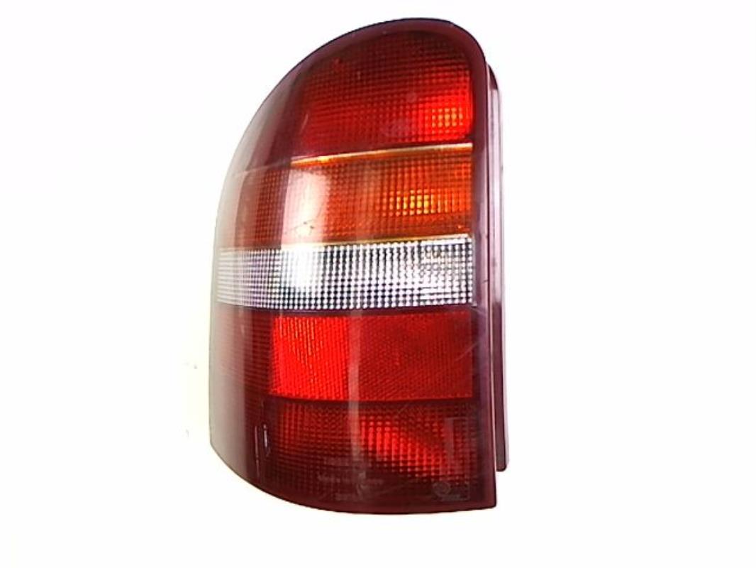 Fanale posteriore principale sinistro (luci)