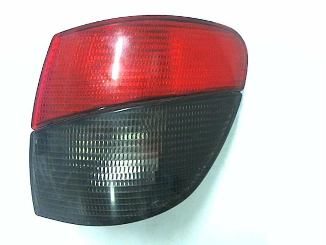 Fanale posteriore principale destro (luci)