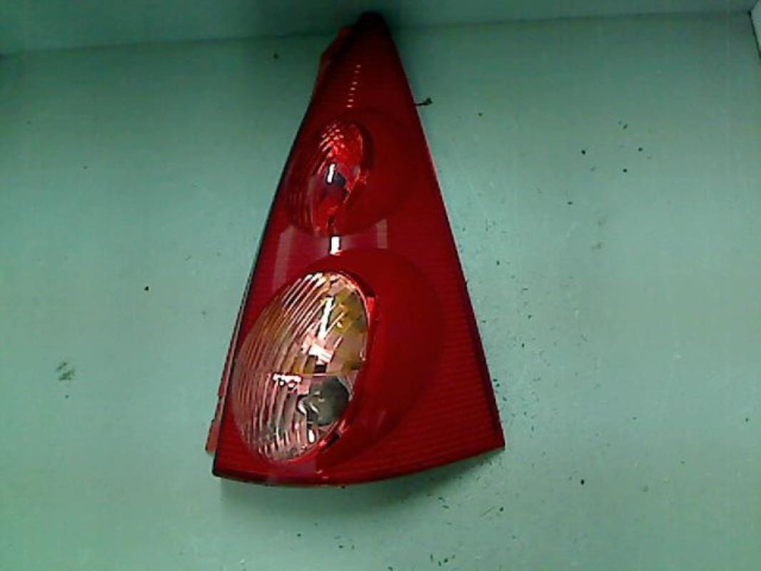 Fanale posteriore principale destro (luci)