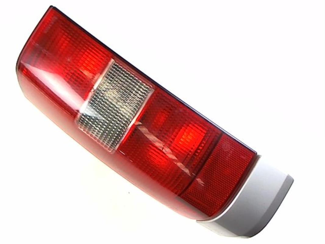 Fanale posteriore principale sinistro (luci)