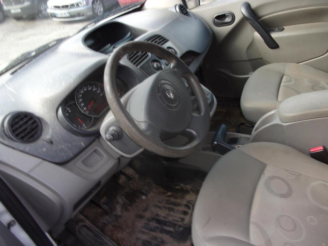 Motore tergicristallo anteriore