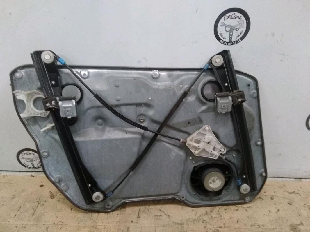 Leve vitre electrique avant droit