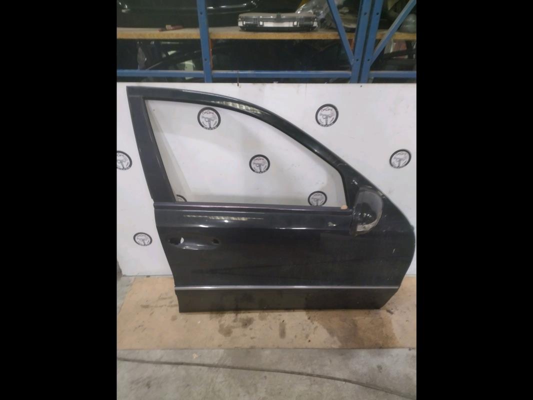 Porte avant droit