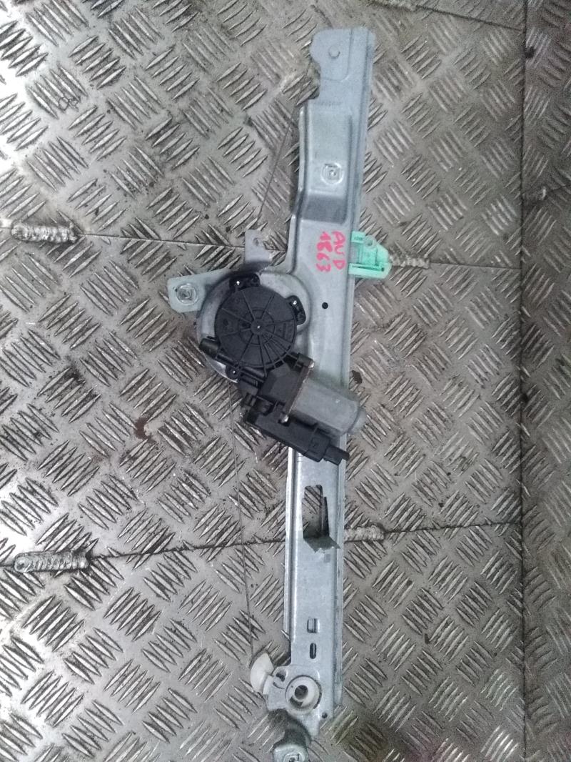 Leve vitre electrique avant droit