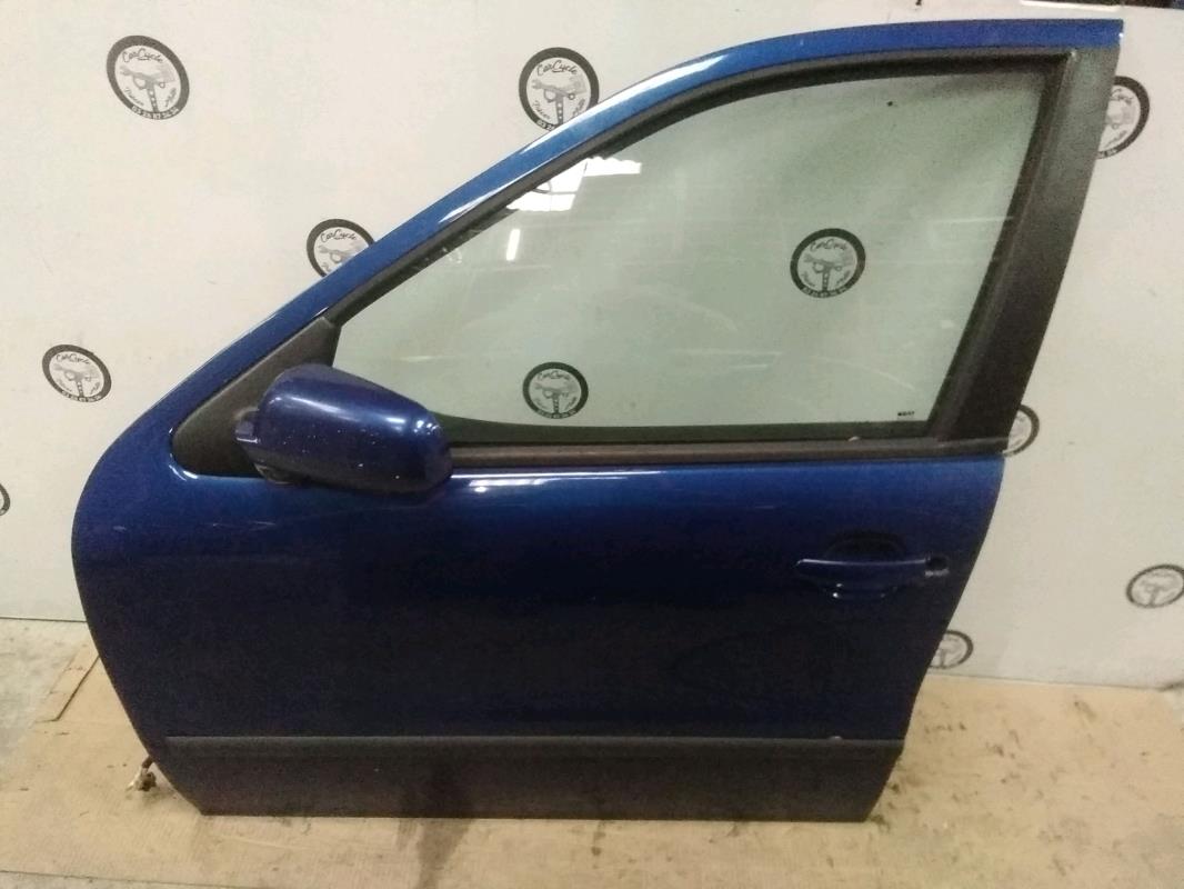Porte avant gauche