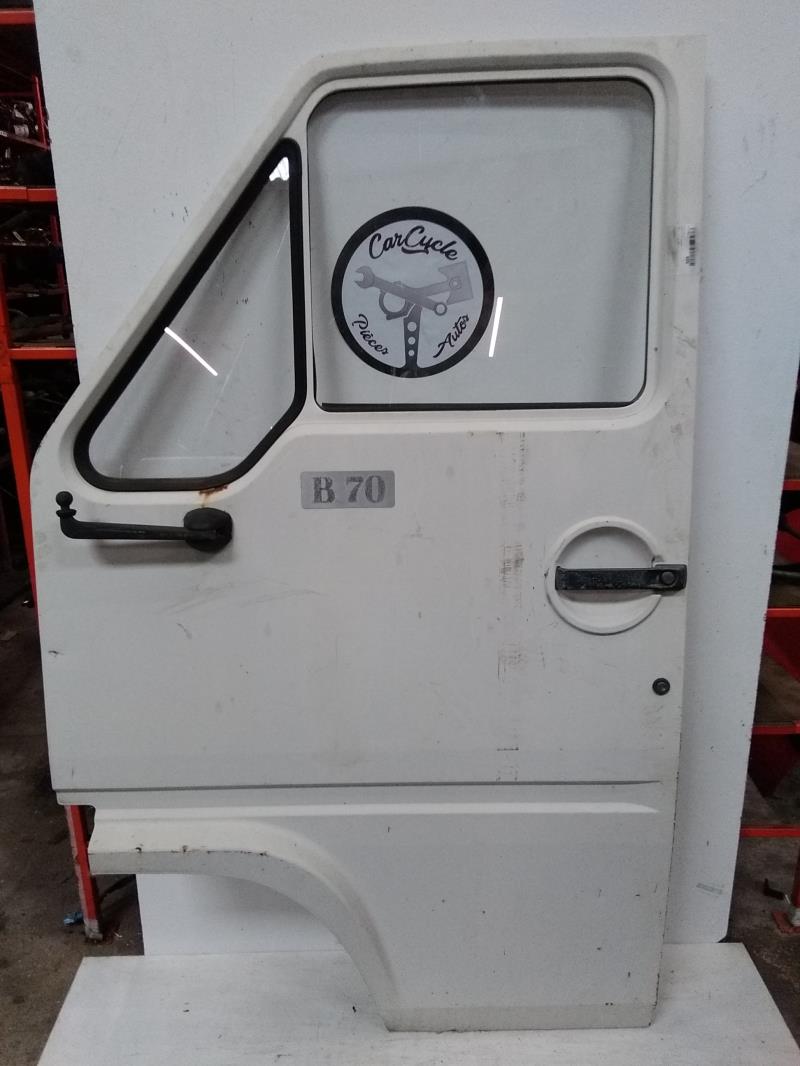 Porte avant gauche