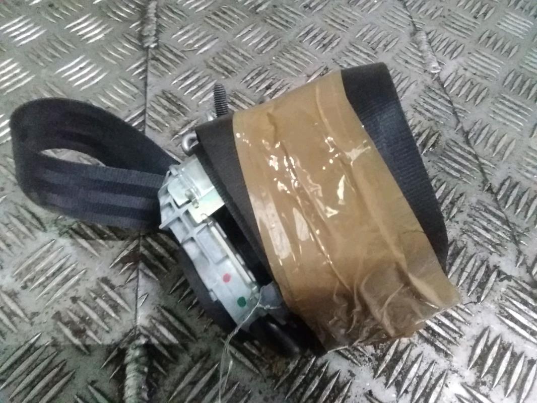 Ceinture avant gauche