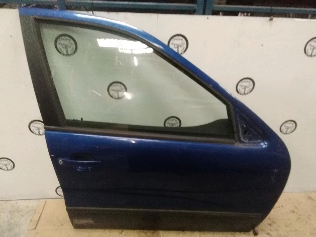 Porte avant droit