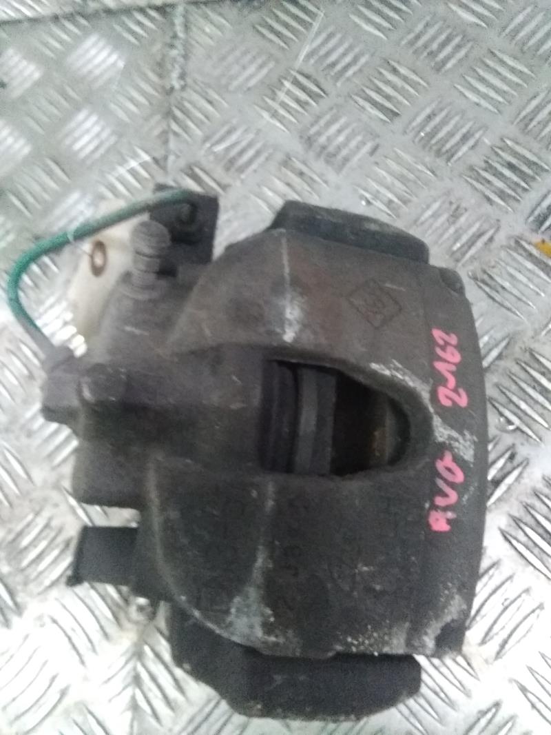 Etrier avant gauche (freinage)