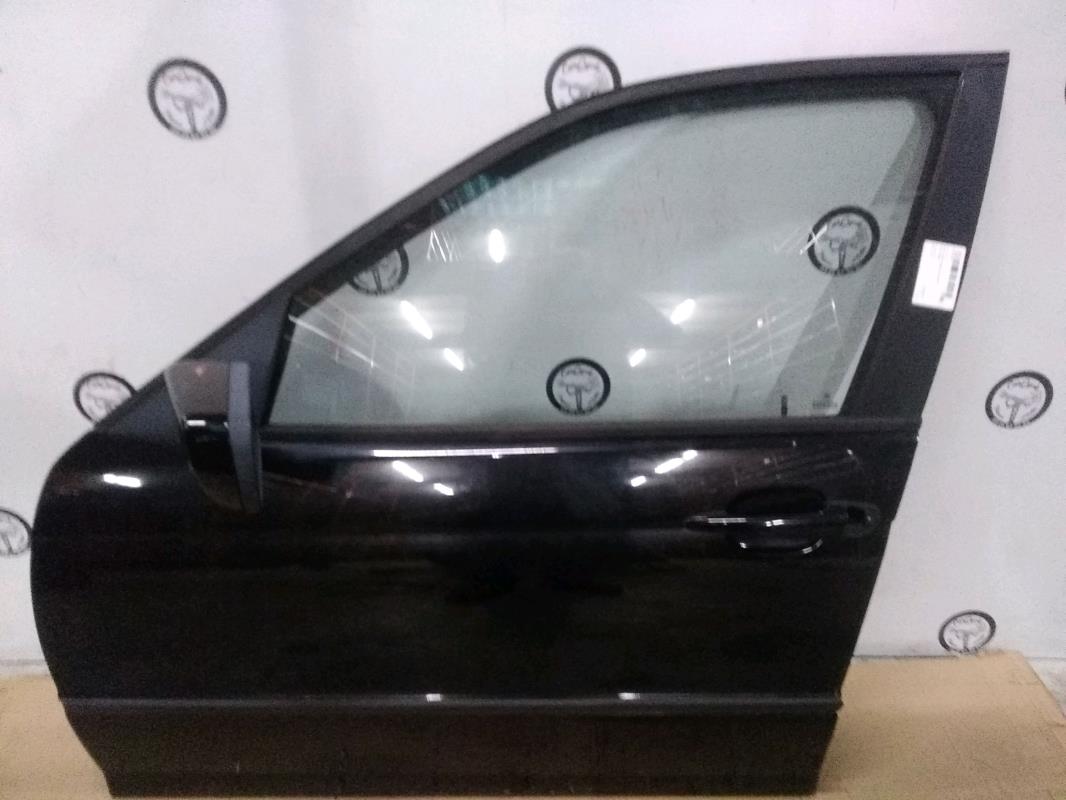 Porte avant gauche