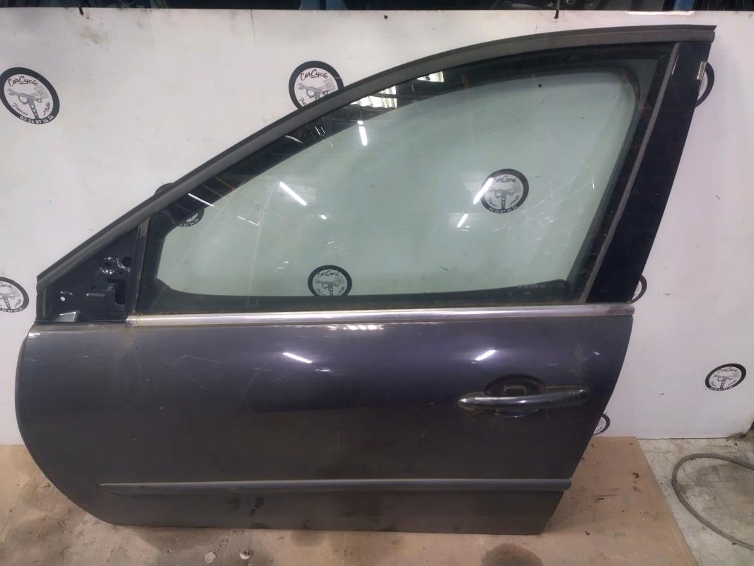 Porte avant gauche