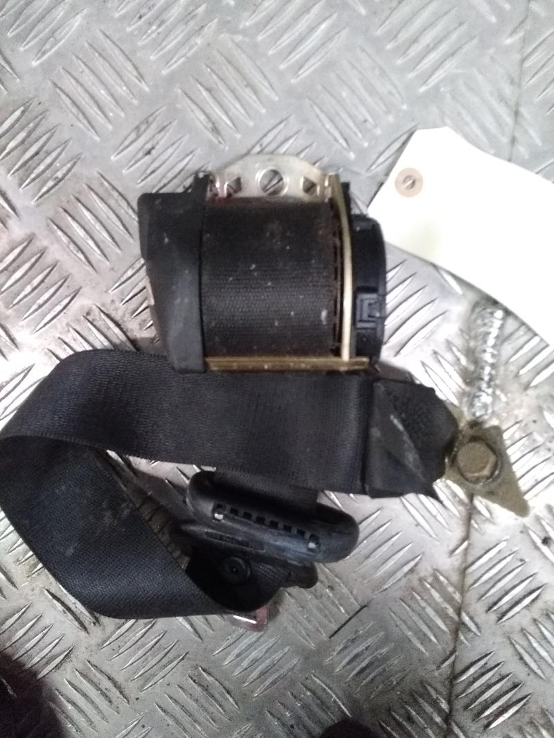 Ceinture arriere droit