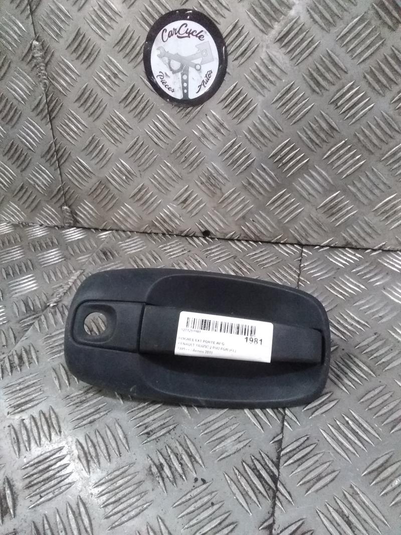 Poignee porte avant gauche