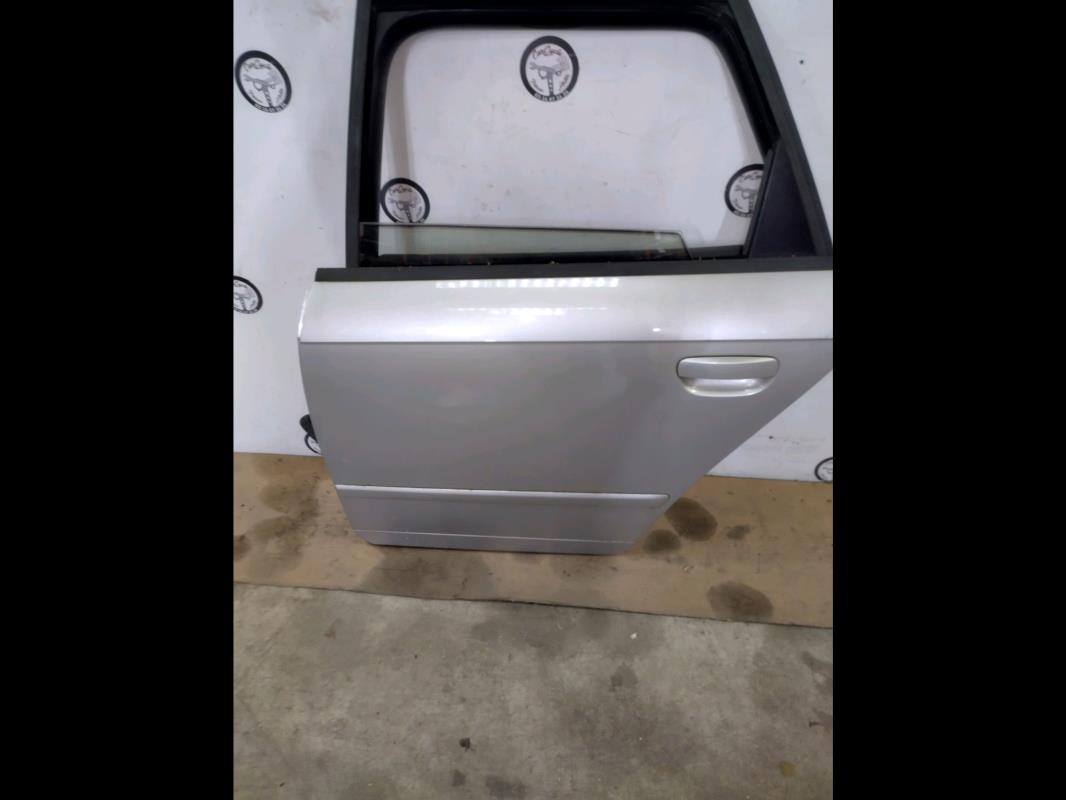 Porte arriere gauche