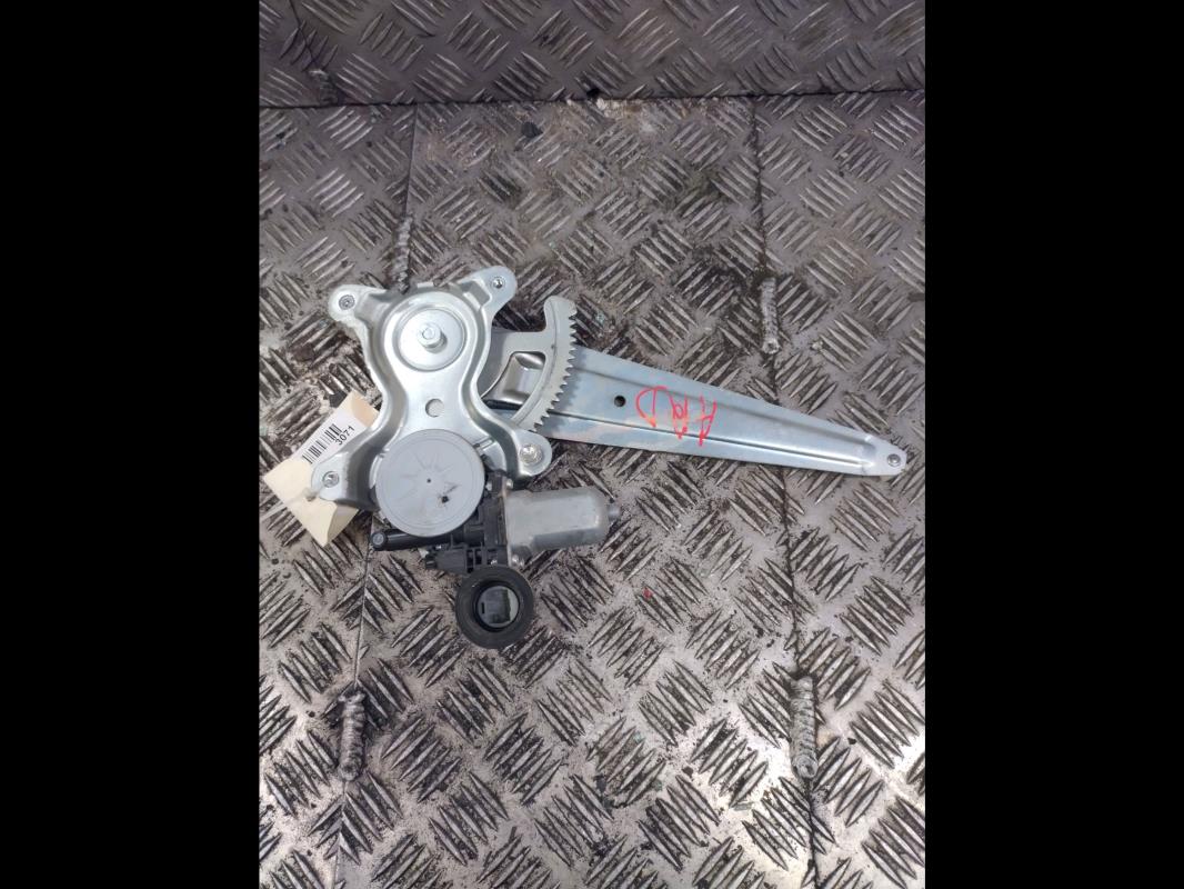 Leve vitre electrique arriere droit