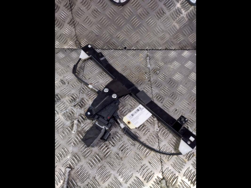 Leve vitre electrique avant droit