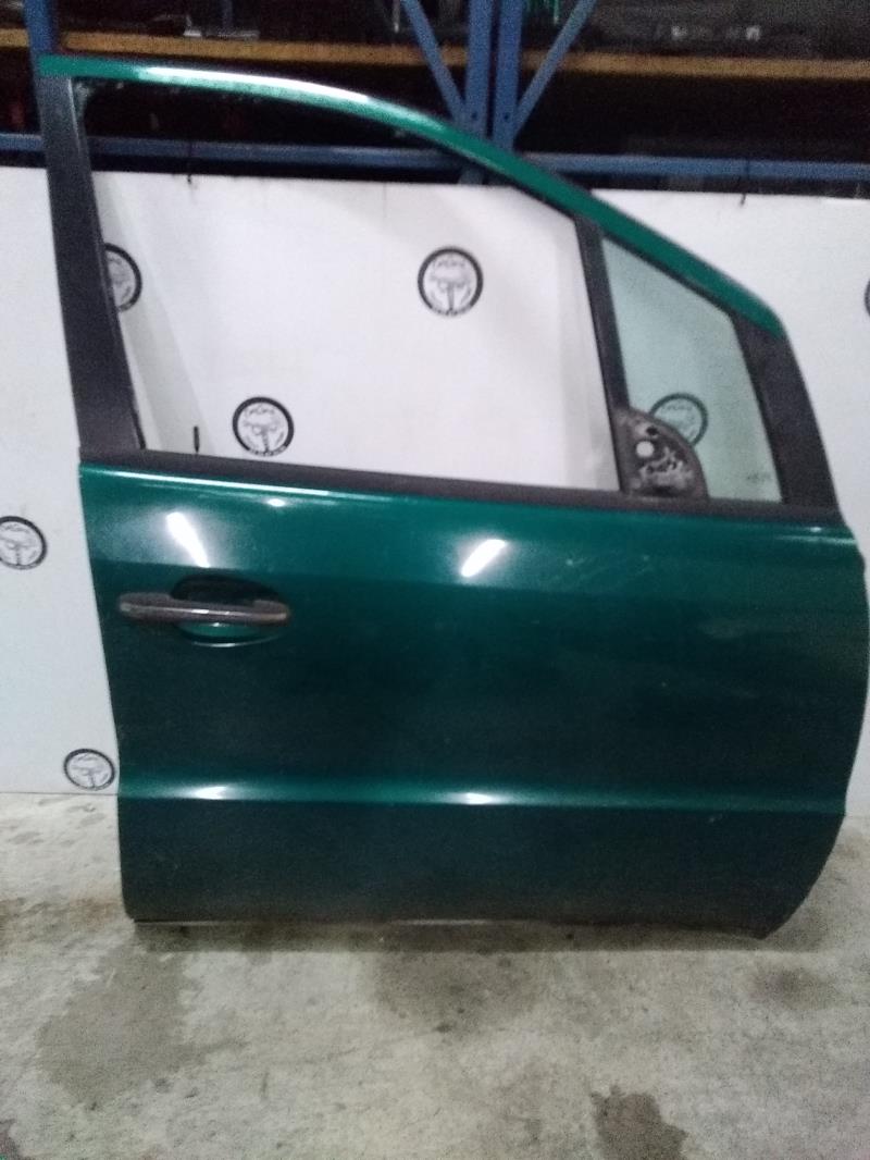 Porte avant droit