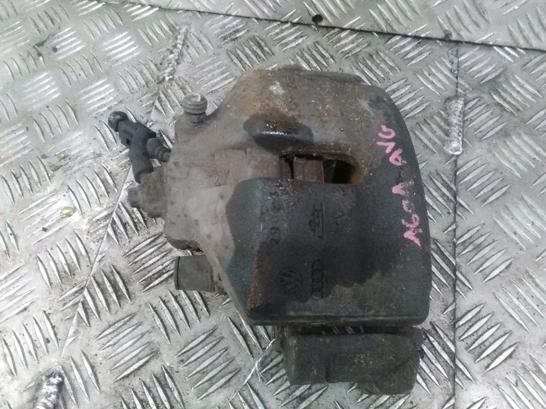 Etrier avant gauche (freinage)