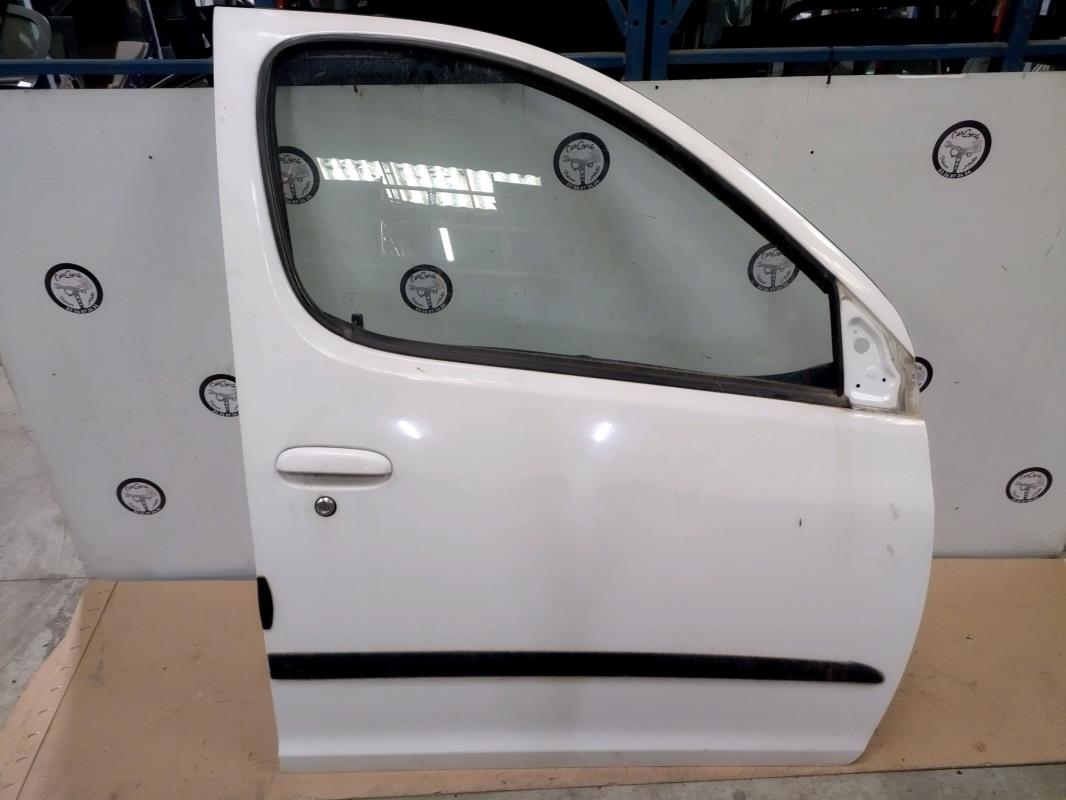 Porte avant droit