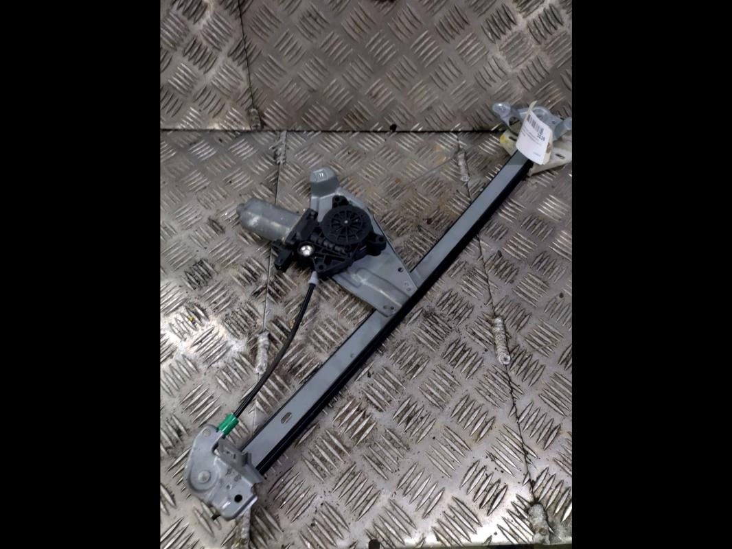 Leve vitre electrique avant droit