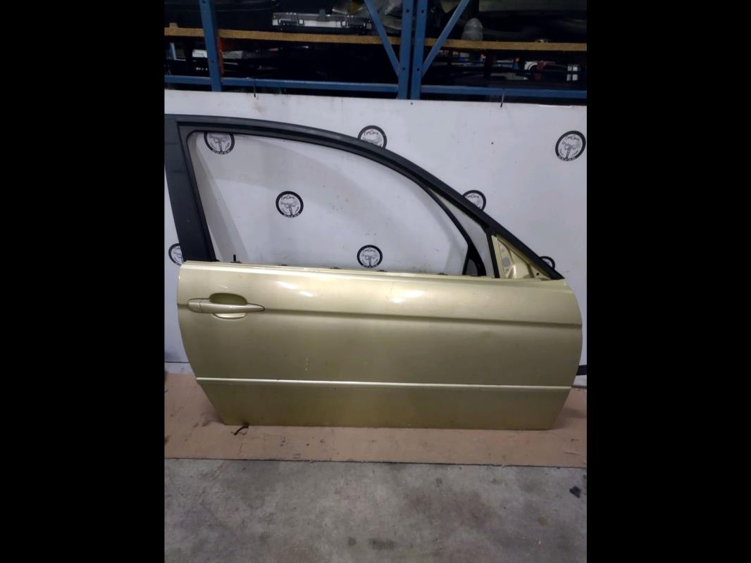 Porte avant droit
