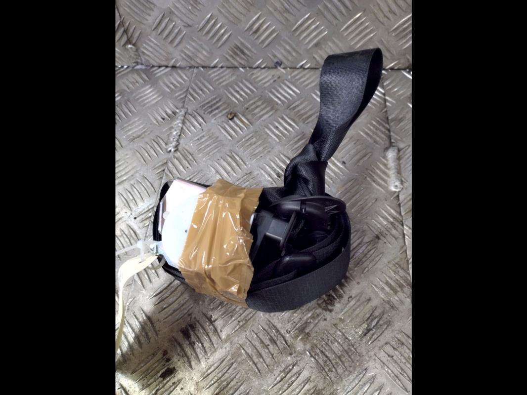Ceinture avant droit