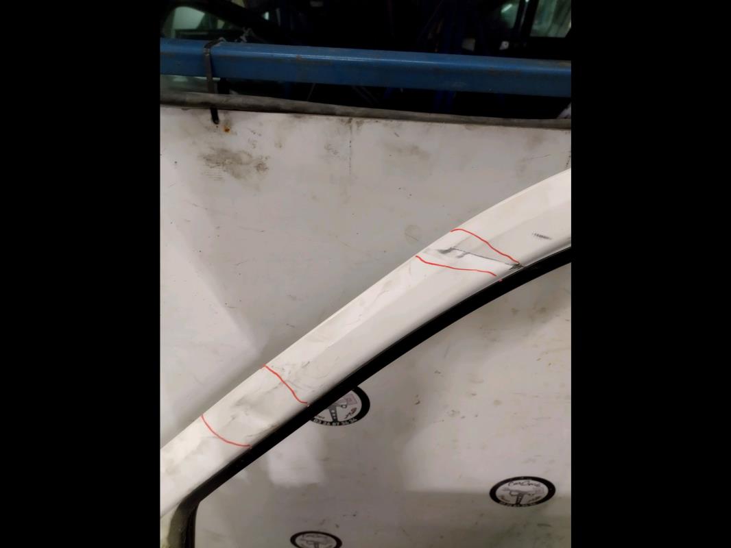 Porte avant gauche