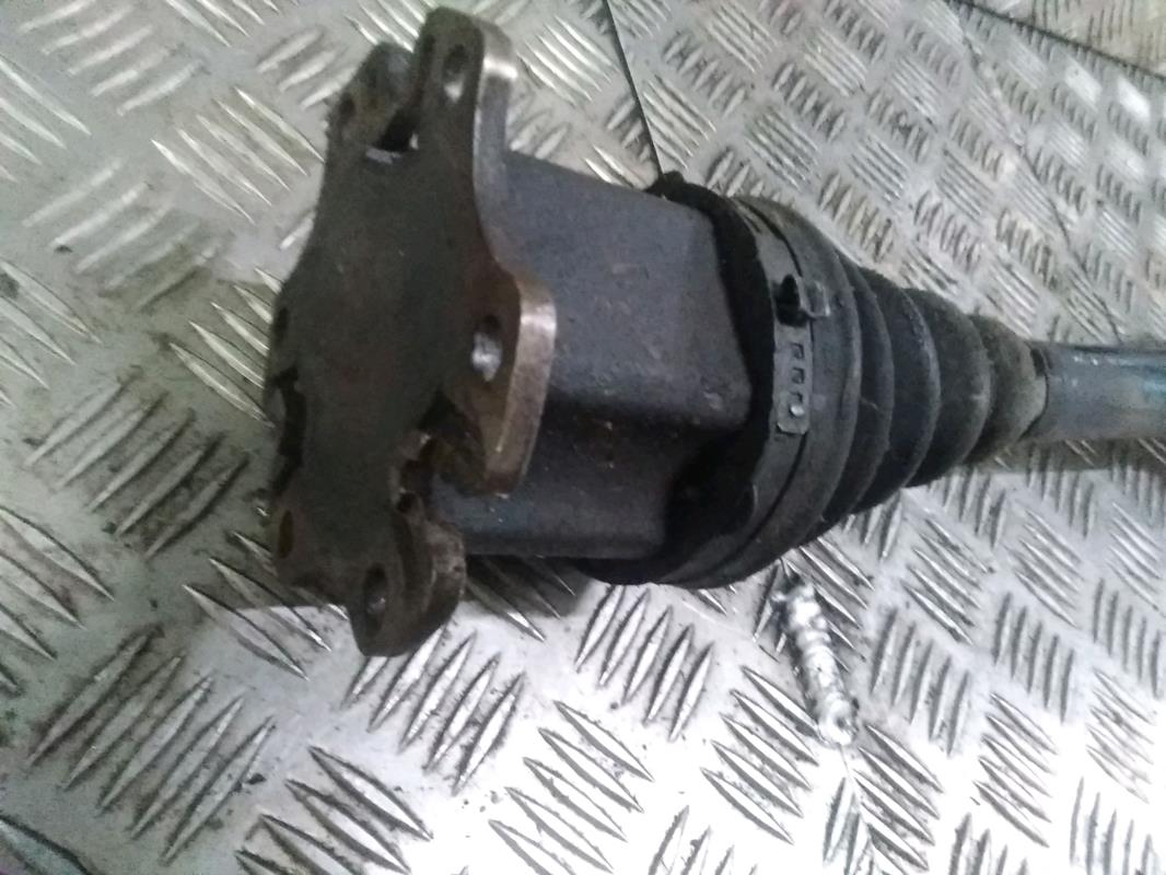 Cardan gauche (transmission)