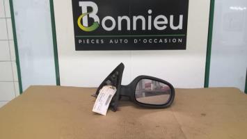 Retrovisor izquierdo